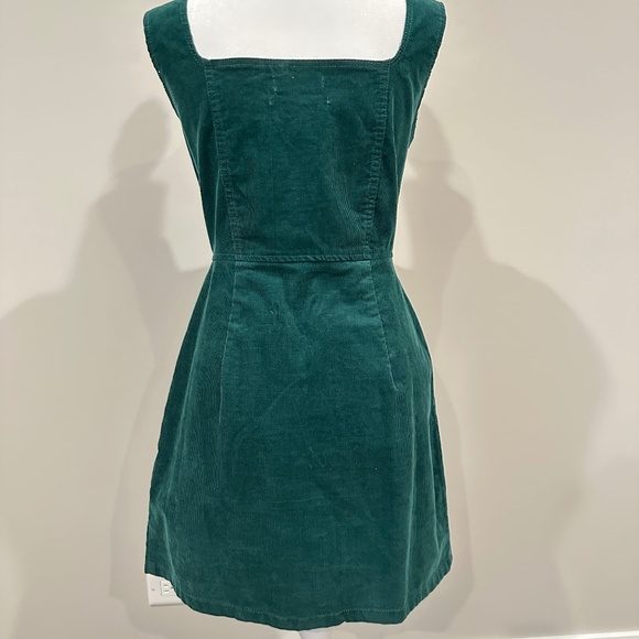 Urban Outfitters Emerald Green Corduroy Snap Dress - Picture 2 of 3
